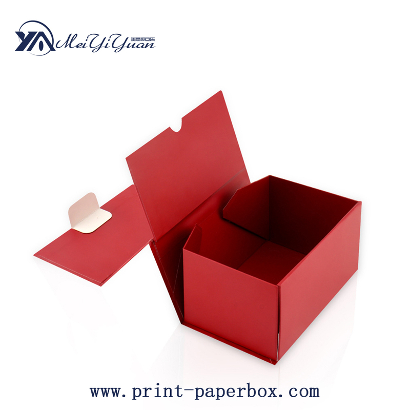 Cardboard folding gift box