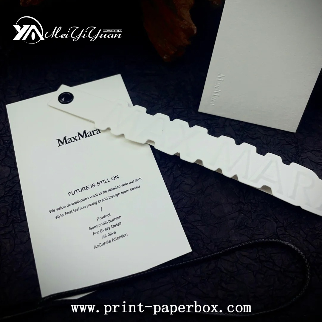Three-dimensional Tag