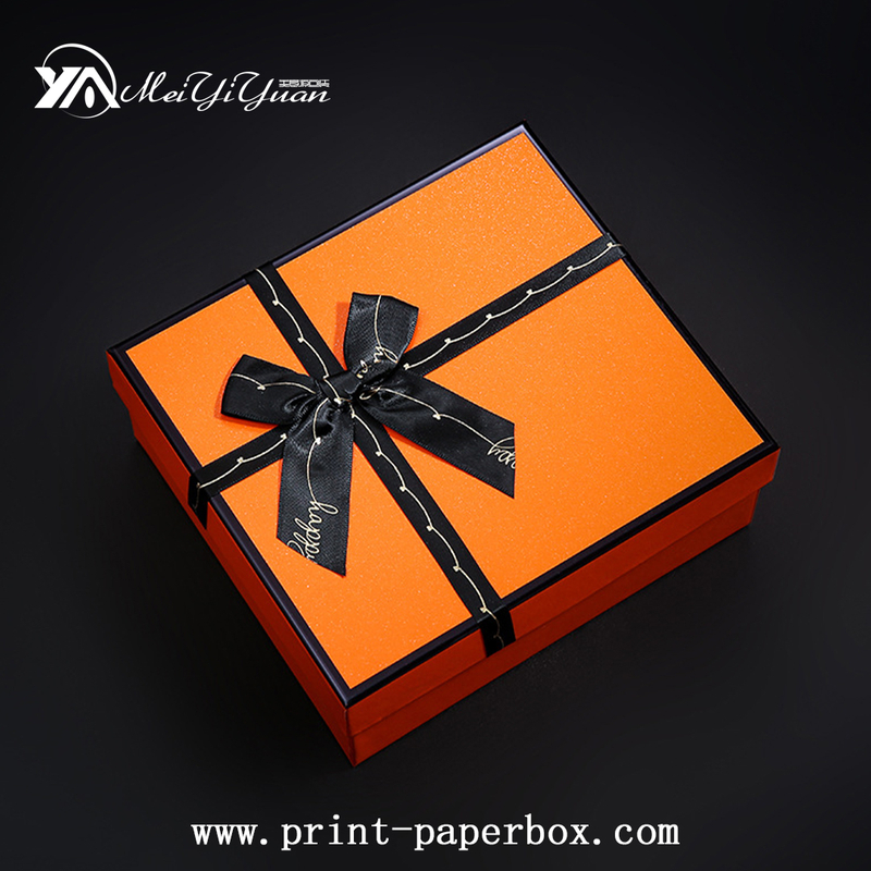 Heaven And Earth Cover Hard Box Gift Box