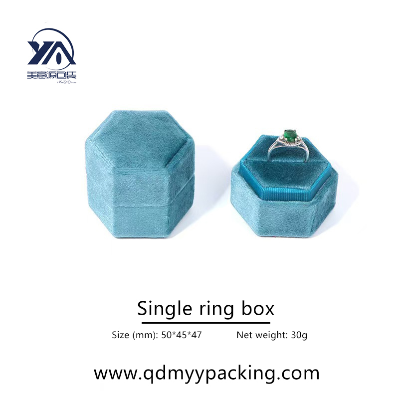 Velvet Jewelry Ring Box