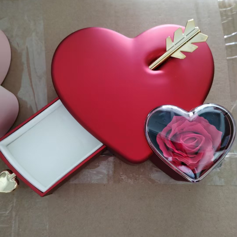 Heart-shaped Jewelry Box
