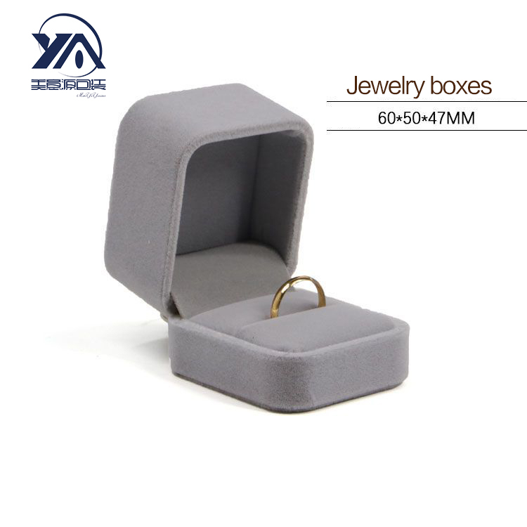 Velvet Jewelry Box/ring Box/necklace Box